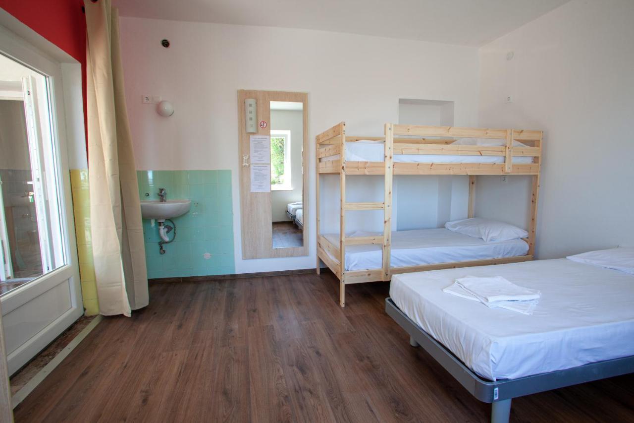 בפורטורוז Hostel Trobenta In Oblak מראה חיצוני תמונה