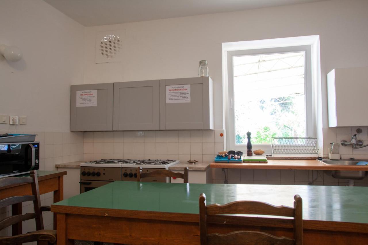 בפורטורוז Hostel Trobenta In Oblak מראה חיצוני תמונה
